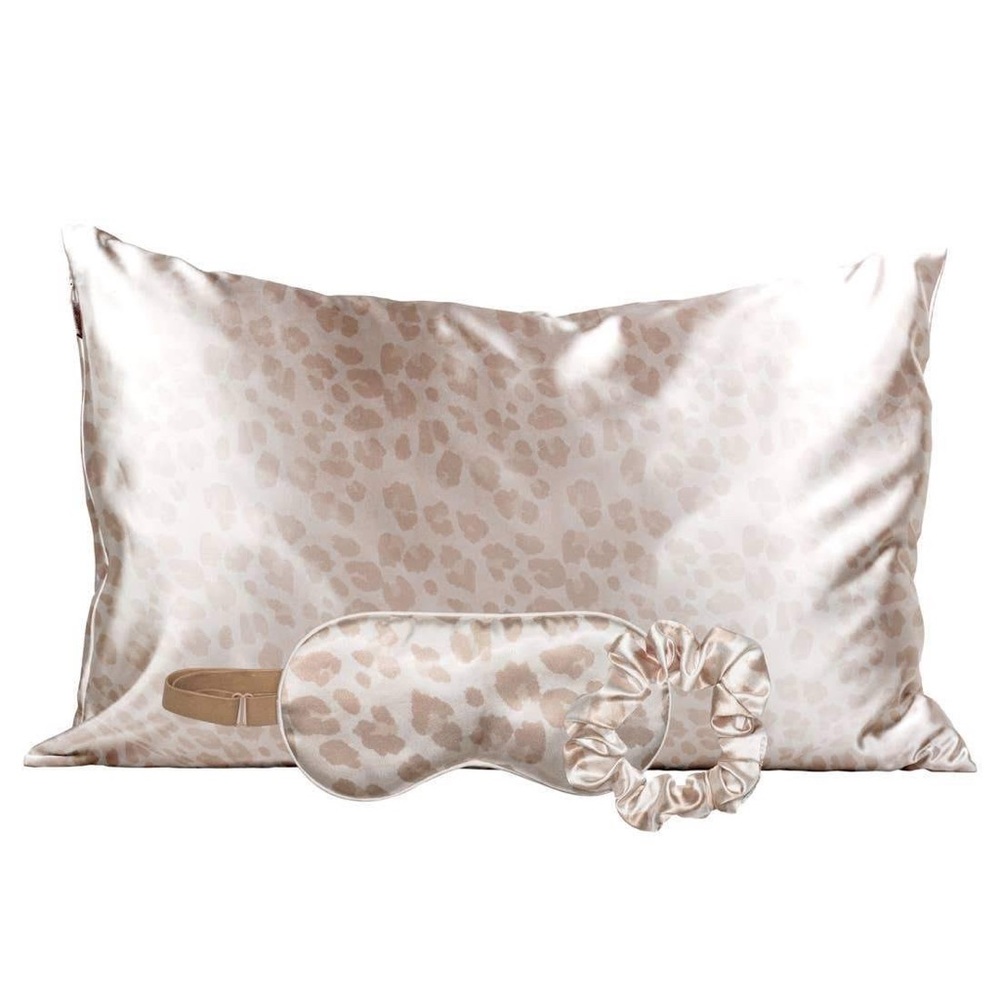 Kitsch Leopard Satin Sleep Set -Queen/Standard
